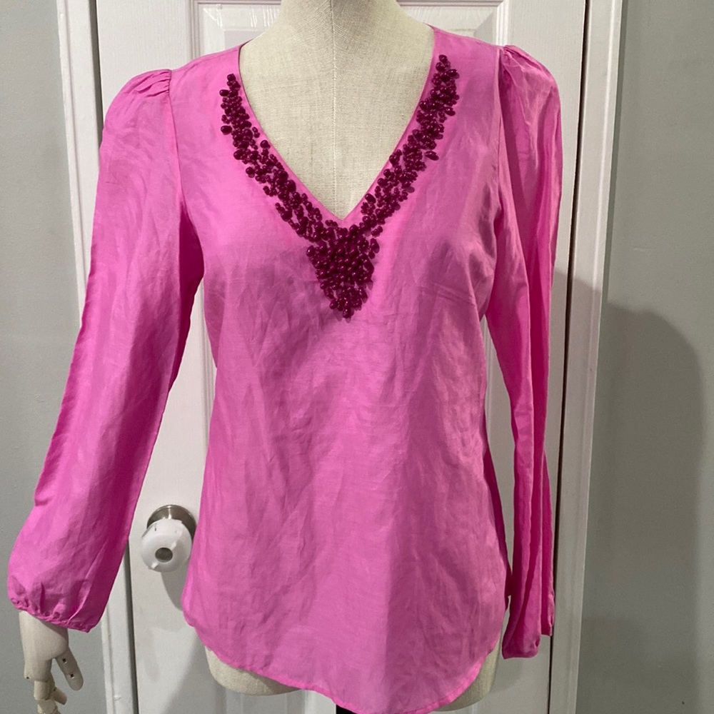 Banana Republic Top Women’s XS  Pink Long Sleeve V Neck Silk Blend Beaded Beach